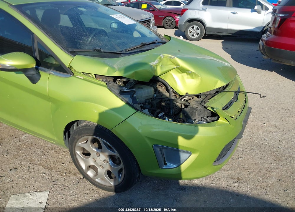 2011 FORD FIESTA VIN: 3FADP4FJ8BM154143