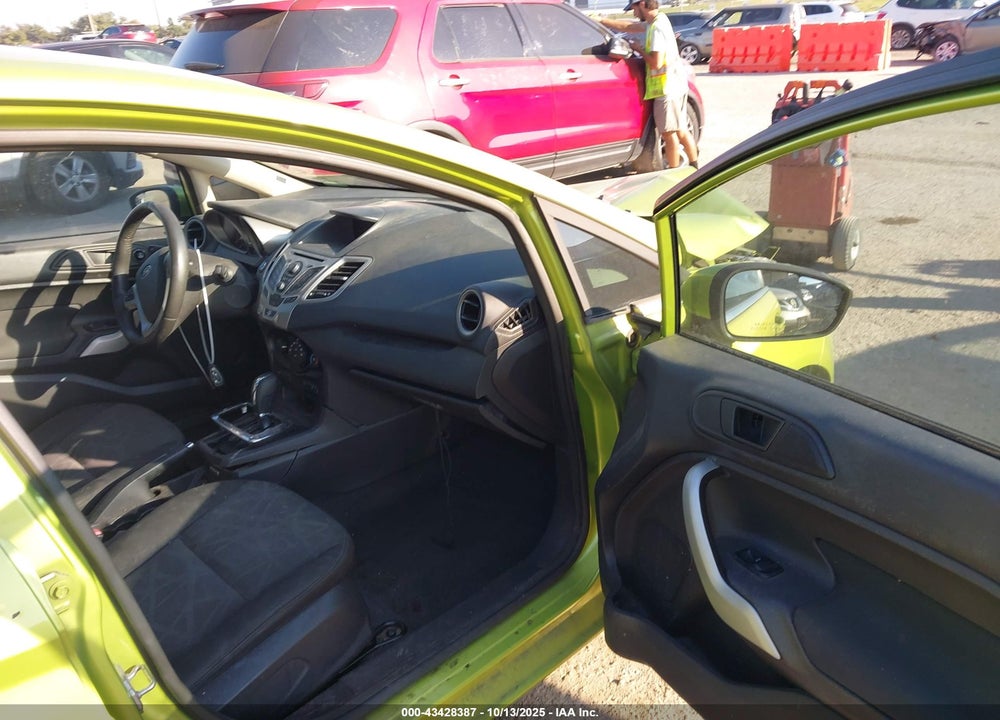 2011 FORD FIESTA VIN: 3FADP4FJ8BM154143