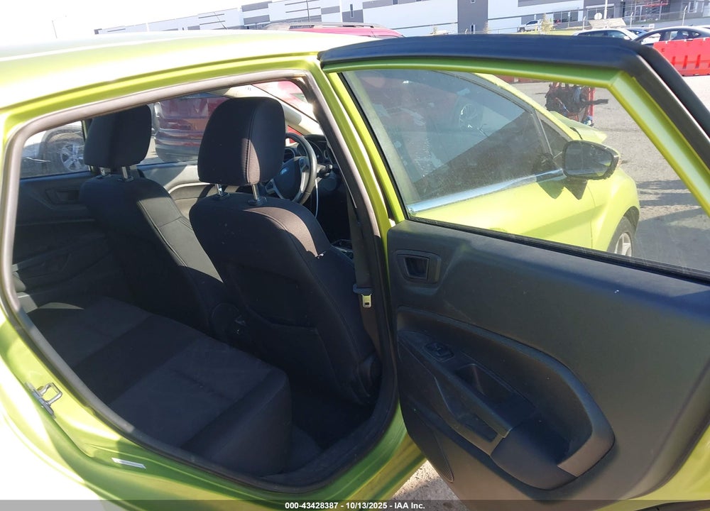 2011 FORD FIESTA VIN: 3FADP4FJ8BM154143