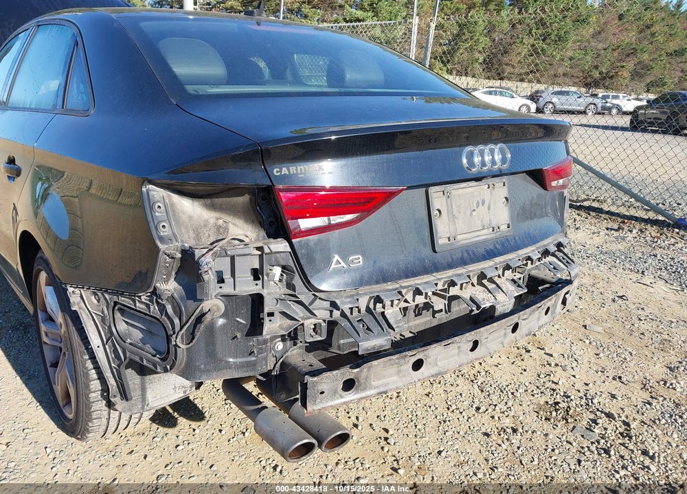 2017 AUDI A3 2.0T PREMIUM VIN: WAUAUGFF1H1038112
