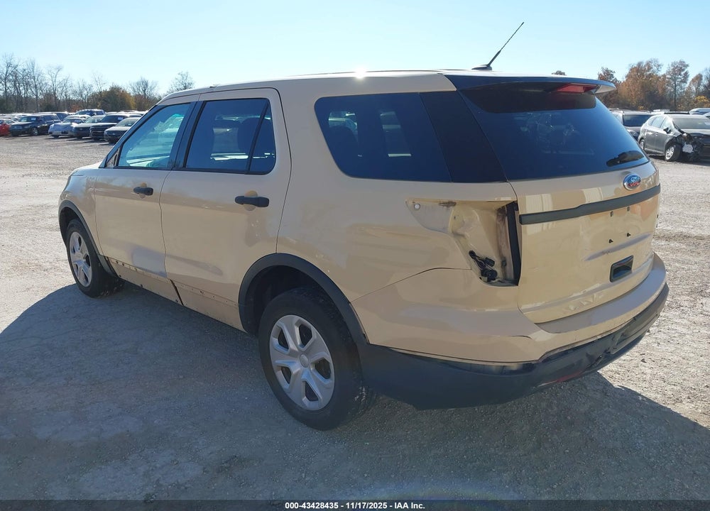 2015 FORD POLICE INTERCEPTOR UTILITY VIN: 1FM5K8AR6FGC17625