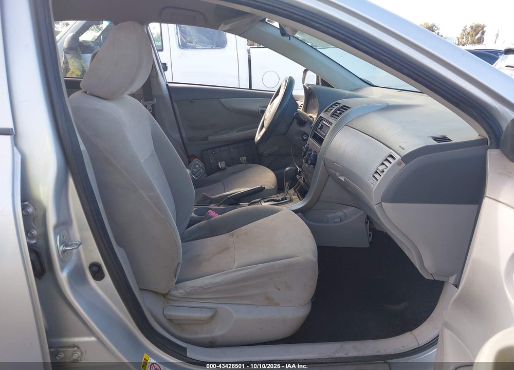 2009 TOYOTA COROLLA VIN: JTDBL40E899032397