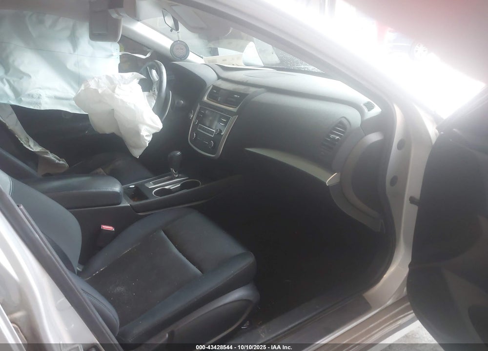 2016 NISSAN ALTIMA 2.5/S/SV/SL/SR VIN: 1N4AL3AP8GN316273
