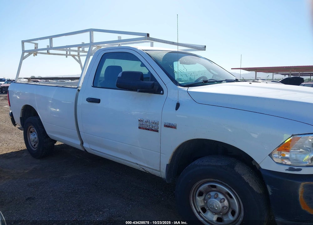 2018 RAM 2500 TRADESMAN 4X2 8' BOX VIN: 3C6LR4AT5JG363398