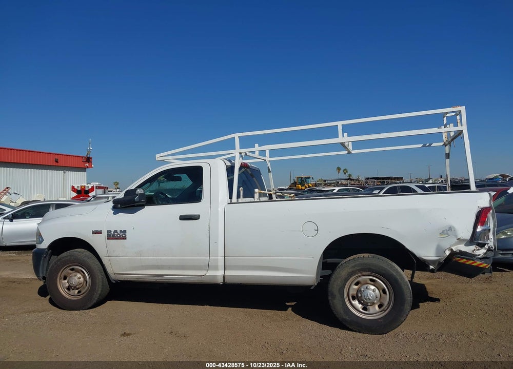 2018 RAM 2500 TRADESMAN 4X2 8' BOX VIN: 3C6LR4AT5JG363398