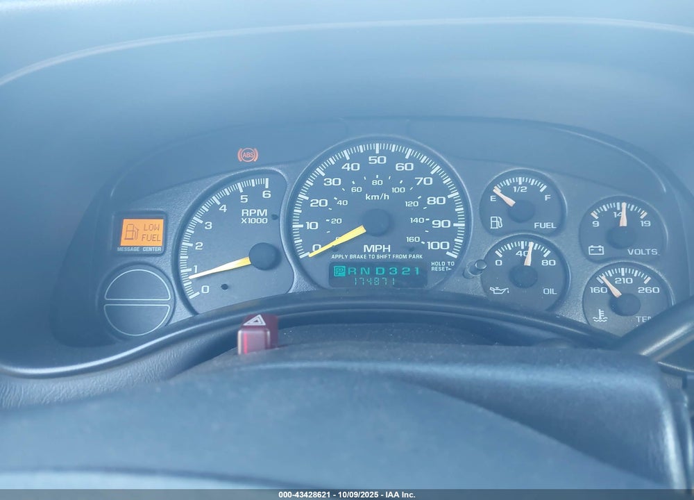 2000 CHEVROLET SILVERADO 1500 LS VIN: 1GCEK14T2YE137496