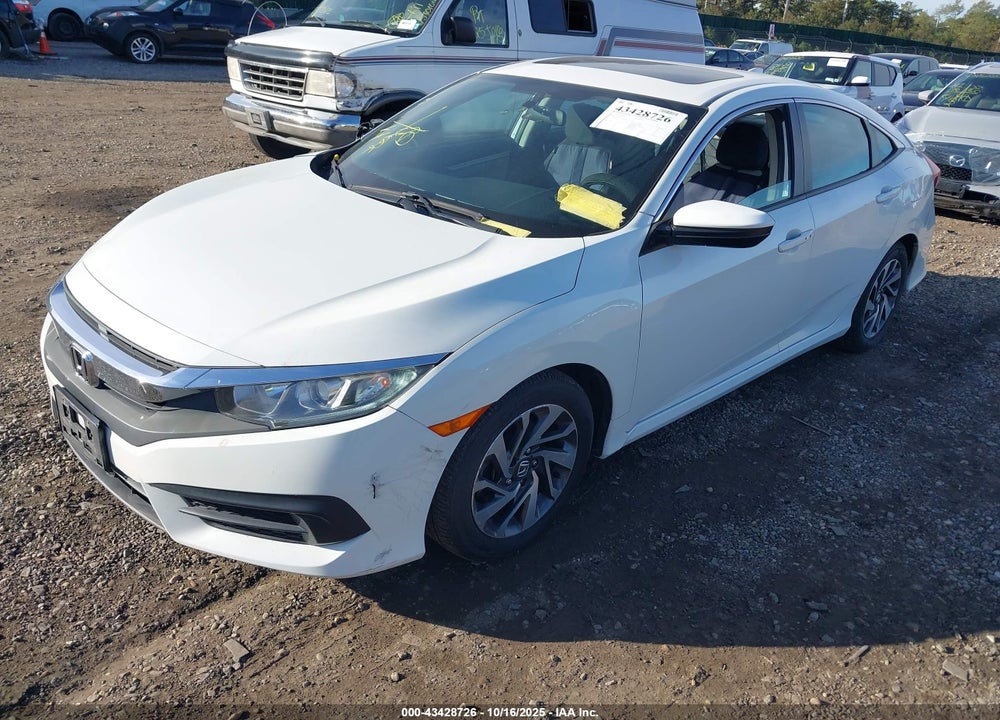 2018 HONDA CIVIC VIN: 19XFC2F75JE206117