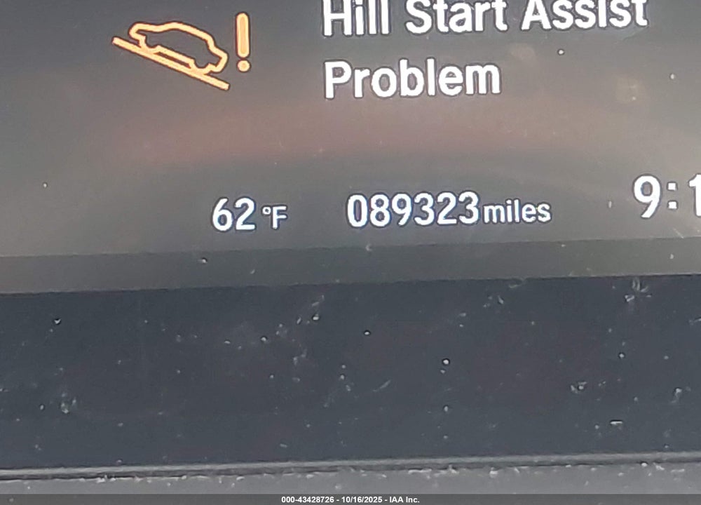 2018 HONDA CIVIC VIN: 19XFC2F75JE206117