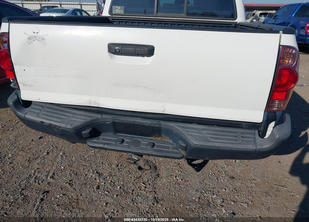 2014 TOYOTA TACOMA VIN: 5TFLU4ENXEX089863