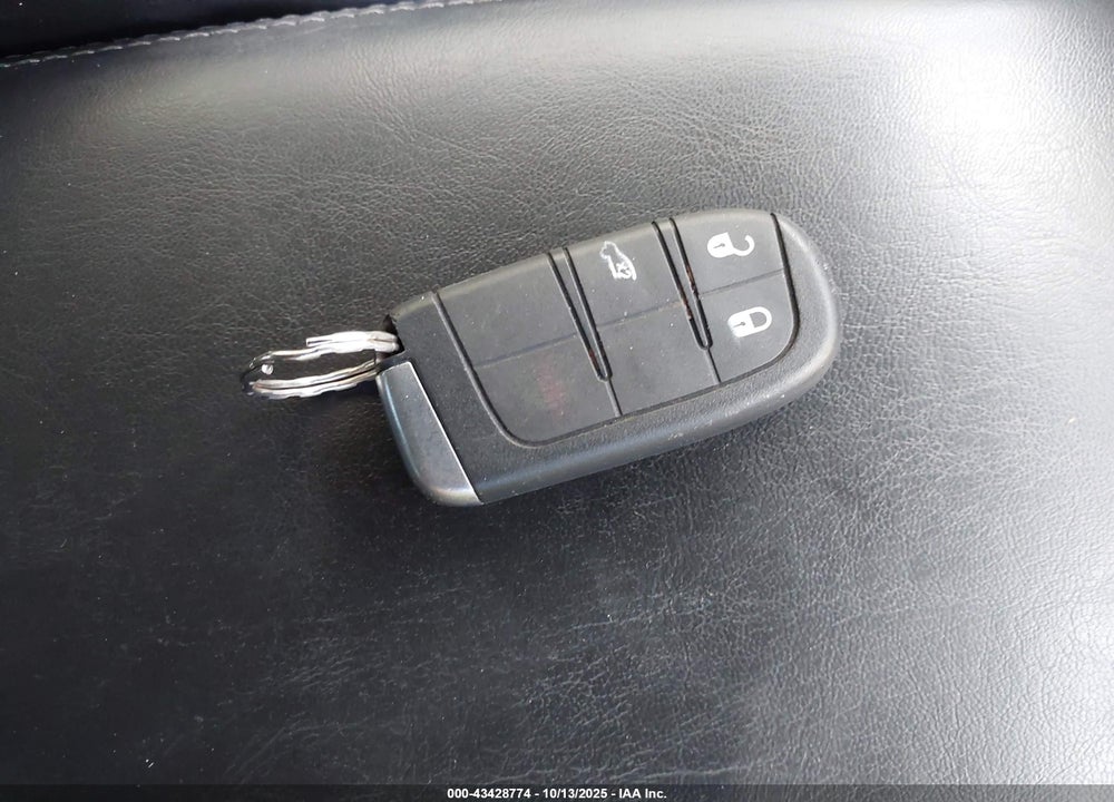 2016 DODGE CHARGER VIN: 2C3CDXJG9GH110786