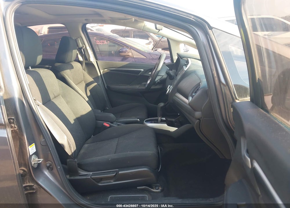 2016 HONDA FIT VIN: JHMGK5H79GS013138