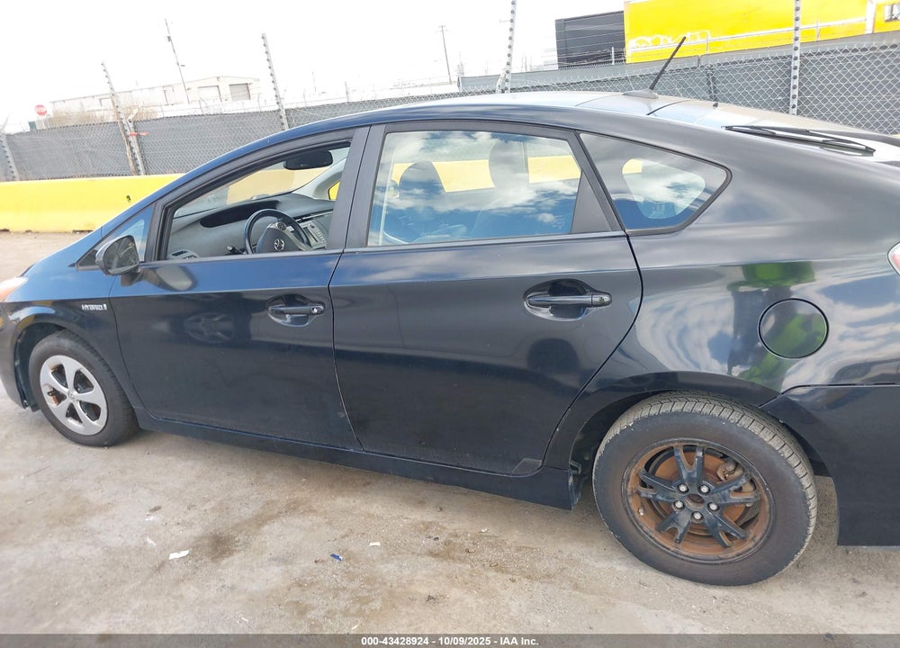 2013 TOYOTA PRIUS VIN: JTDKN3DU3D1624674