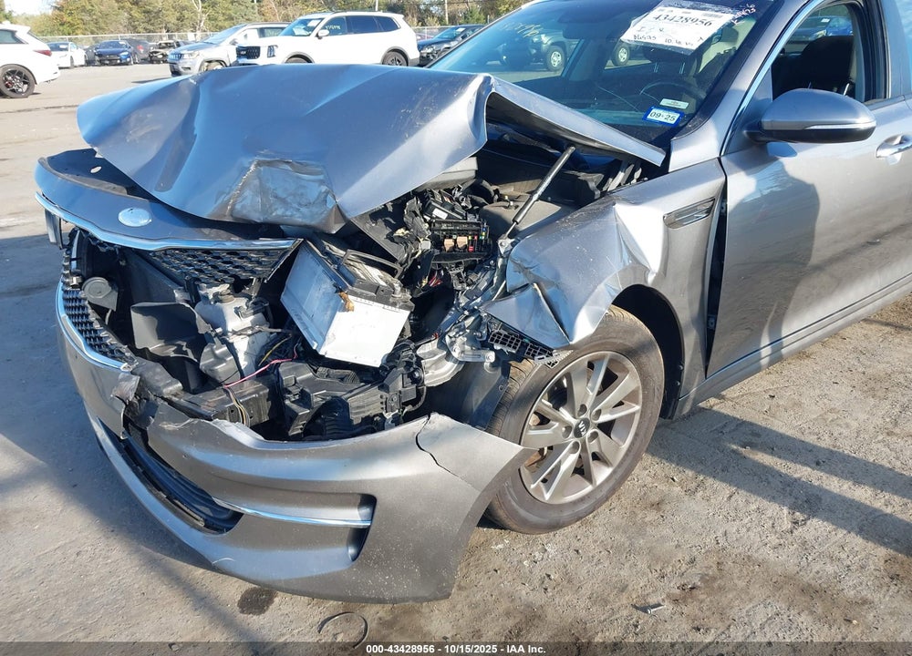 2018 KIA OPTIMA VIN: 5XXGT4L15JG215410