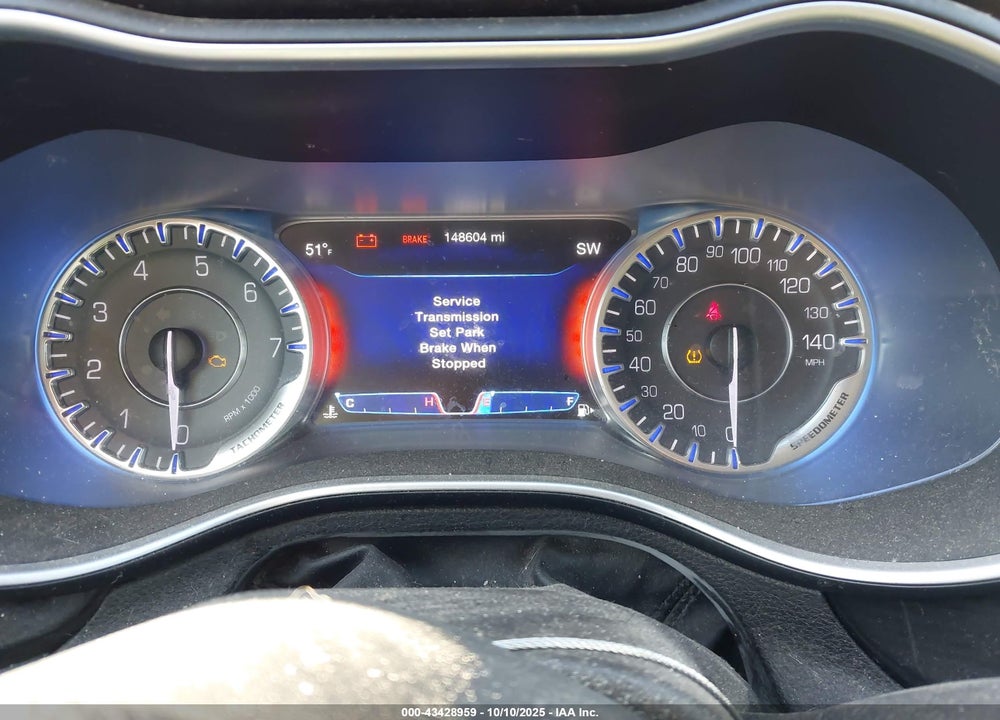 2015 CHRYSLER 200 VIN: 1C3CCCCB6FN532033