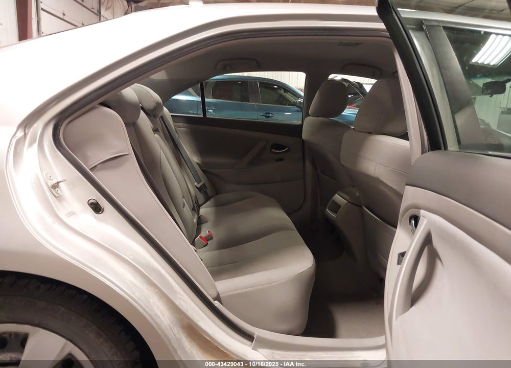 2009 TOYOTA CAMRY LE VIN: 4T1BE46K49U313631