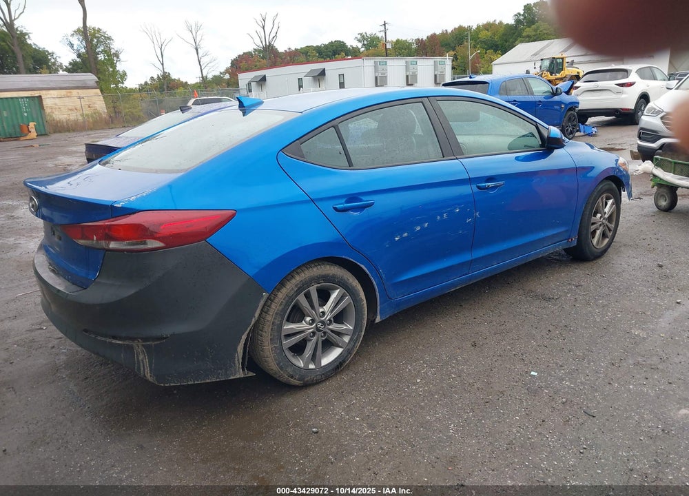 2017 HYUNDAI ELANTRA VIN: KMHD84LF0HU254342