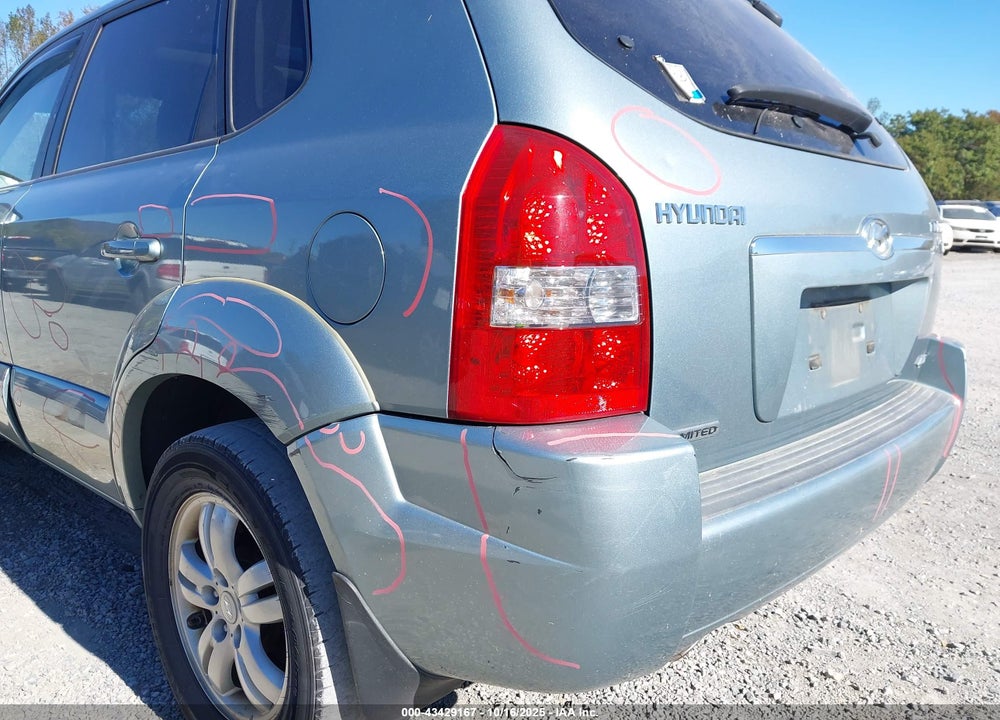 2007 HYUNDAI TUCSON LIMITED/SE VIN: KM8JN72D87U668593