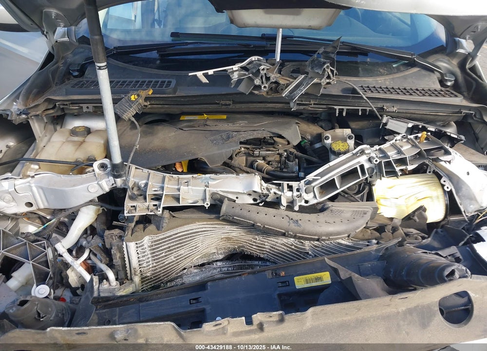 2016 FORD ESCAPE VIN: 1FMCU0GX4GUA28712