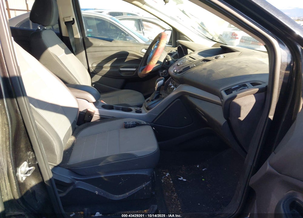 2014 FORD ESCAPE VIN: 1FMCU9GX6EUC52470