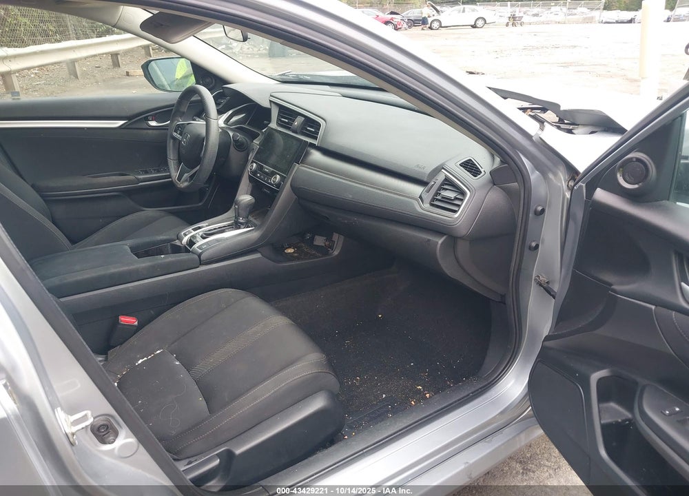 2018 HONDA CIVIC EX VIN: 2HGFC2F76JH551372