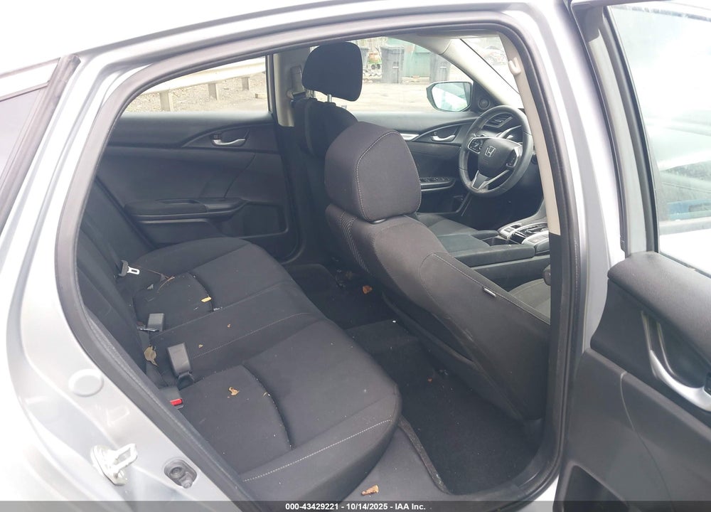 2018 HONDA CIVIC EX VIN: 2HGFC2F76JH551372