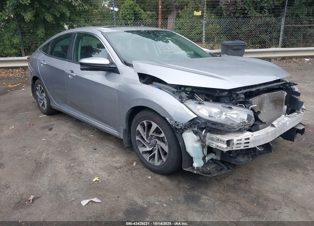 2018 HONDA CIVIC EX VIN: 2HGFC2F76JH551372