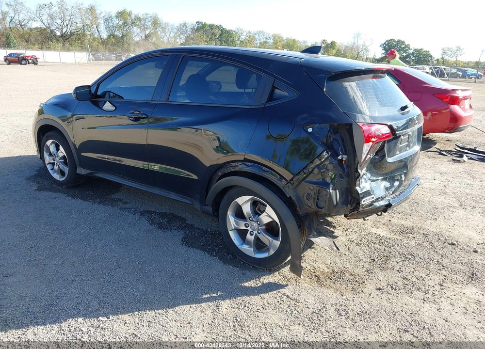 2022 HONDA HR-V AWD LX VIN: 3CZRU6H31NM740099