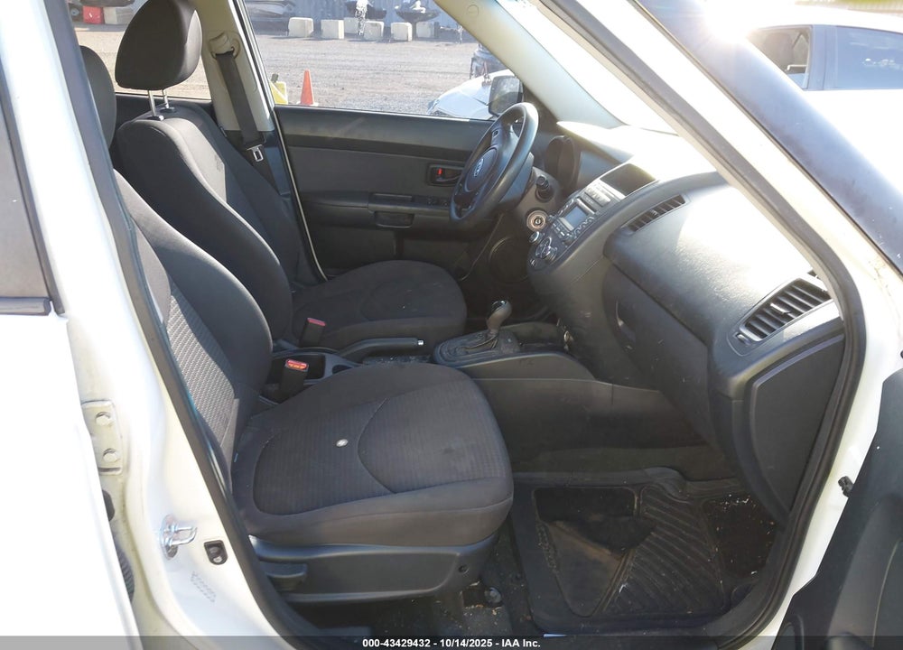 2012 KIA SOUL VIN: KNDJT2A54C7449145