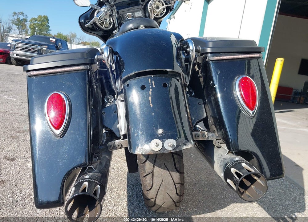 2004 HARLEY-DAVIDSON FLHRSI VIN: 1HD1FYW124Y723873