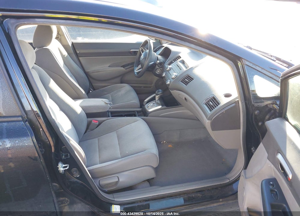 2009 HONDA CIVIC LX VIN: 19XFA16569E022038