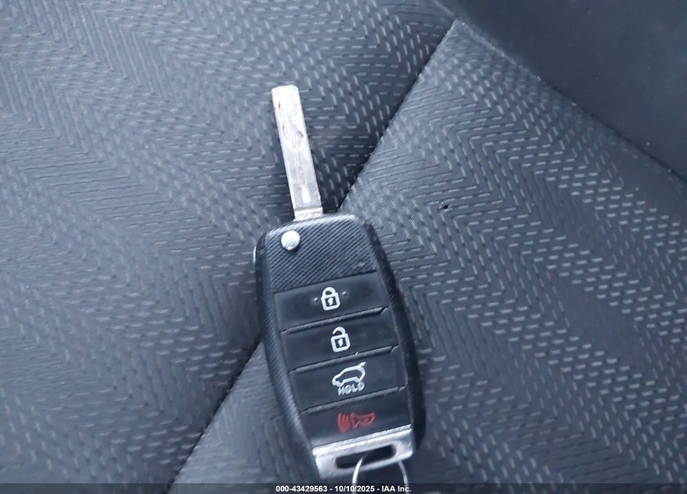 2017 KIA SPORTAGE VIN: KNDPM3AC9H7219538