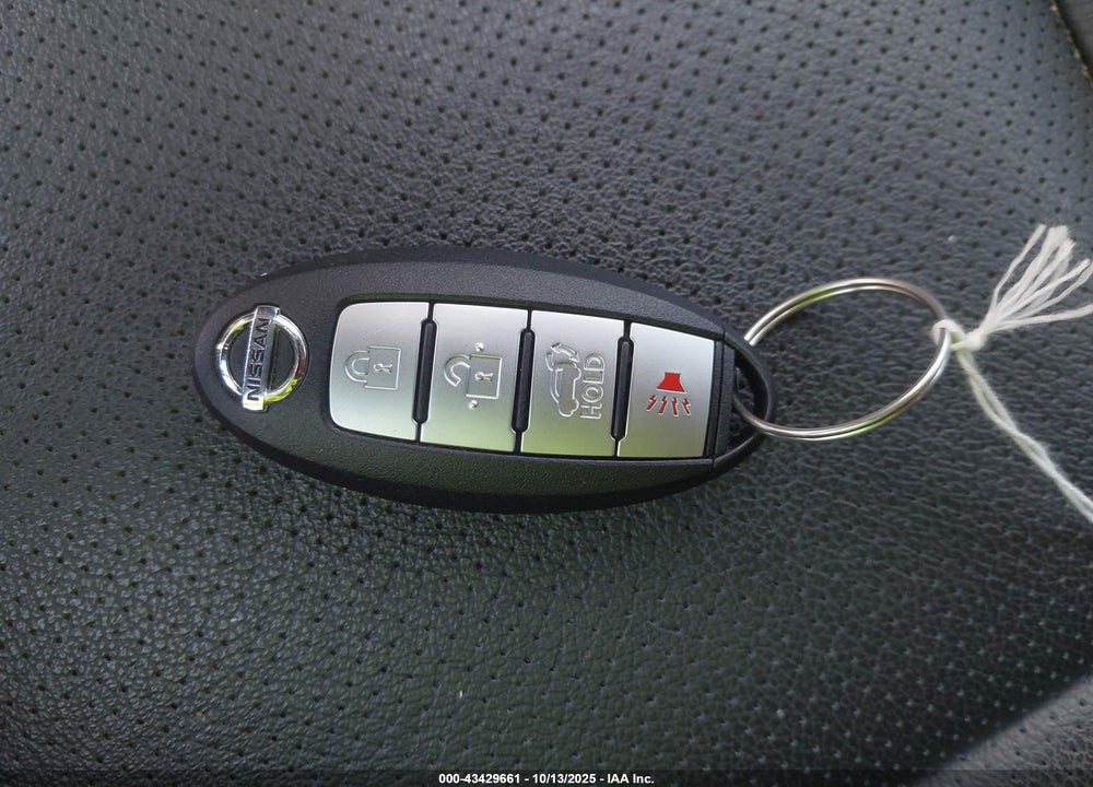 2014 NISSAN ROGUE VIN: 5N1AT2MV1EC825690