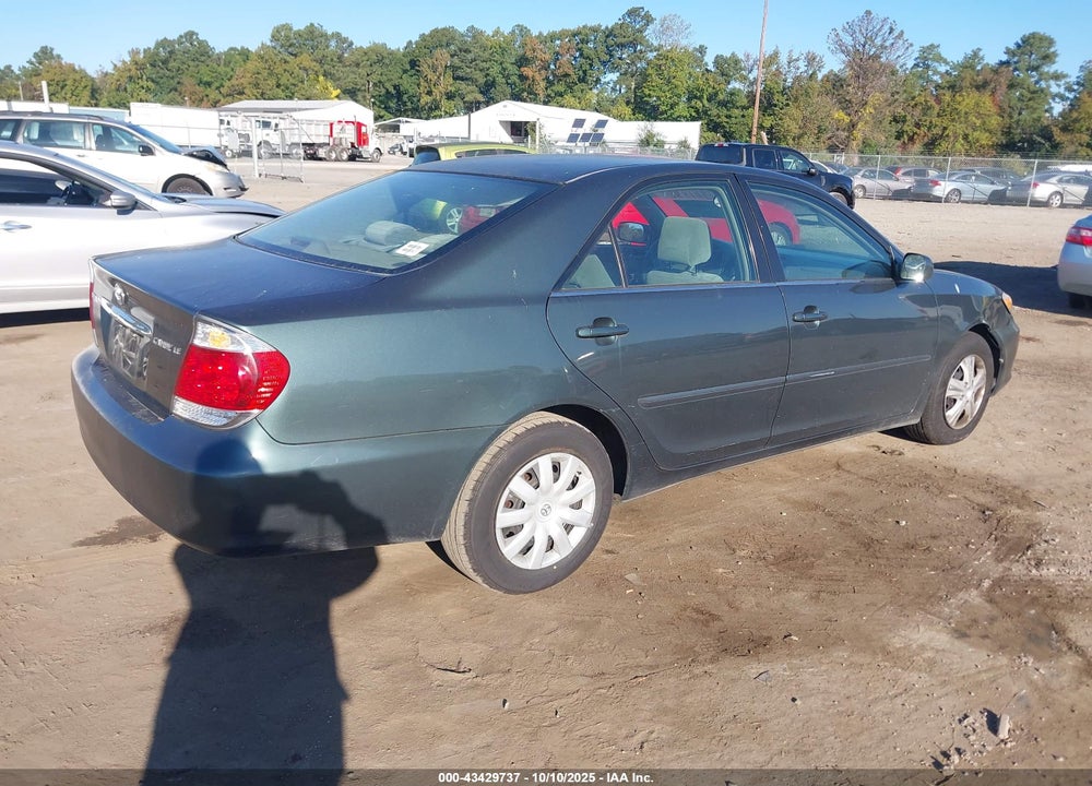 2005 TOYOTA CAMRY LE VIN: 4T1BE32K15U076137