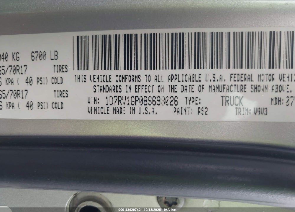 2011 RAM 1500 VIN: 1D7RV1GP0BS698026