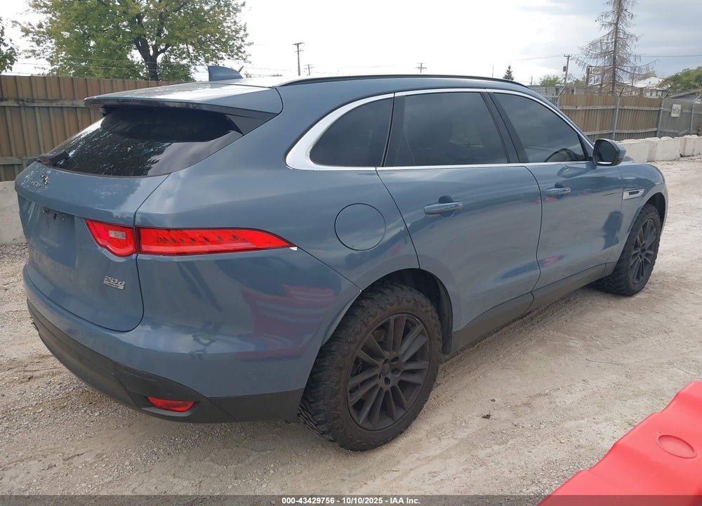 2017 JAGUAR F-PACE VIN: SADCK2BN0HA091972