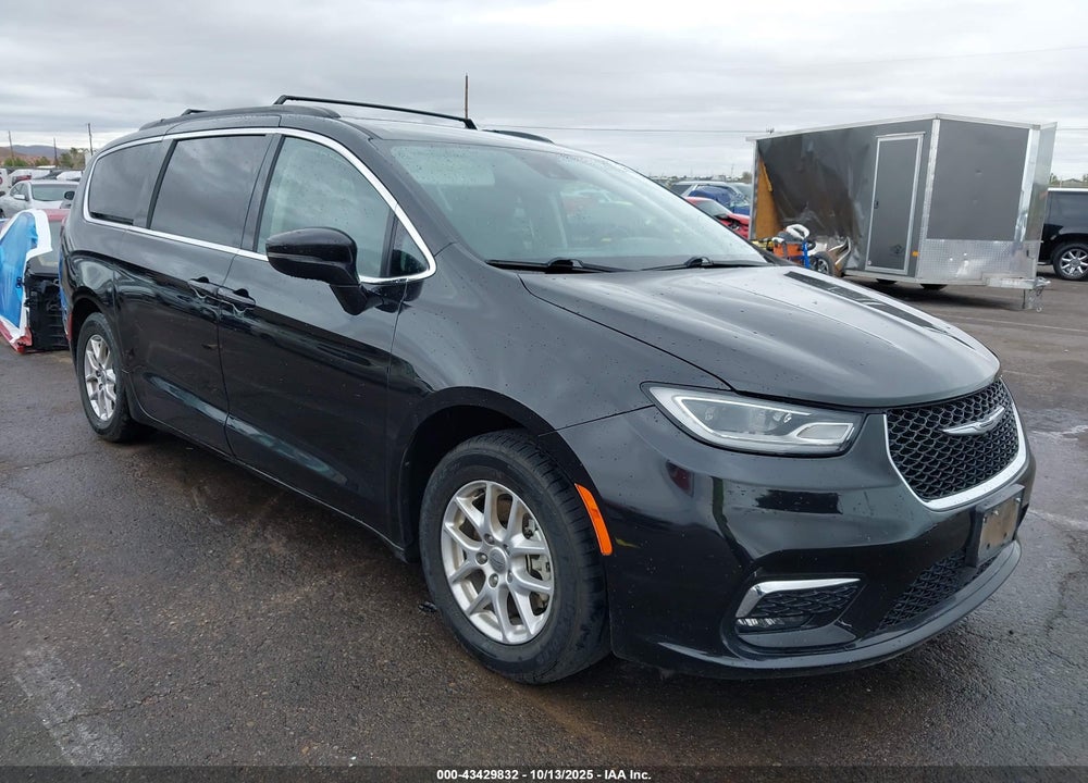 2022 CHRYSLER PACIFICA TOURING L VIN: 2C4RC1BG8NR188326