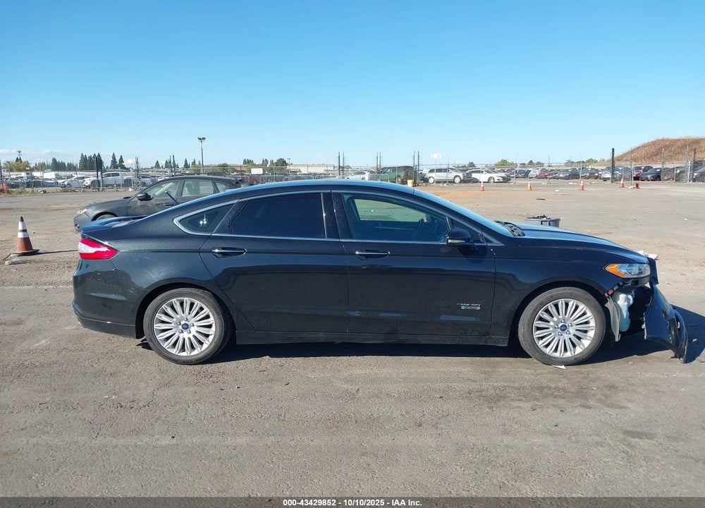 2013 FORD FUSION VIN: 3FA6P0SUXDR235491