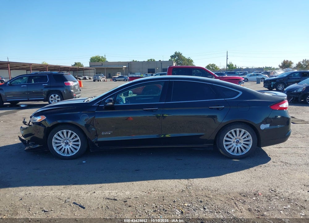 2013 FORD FUSION VIN: 3FA6P0SUXDR235491
