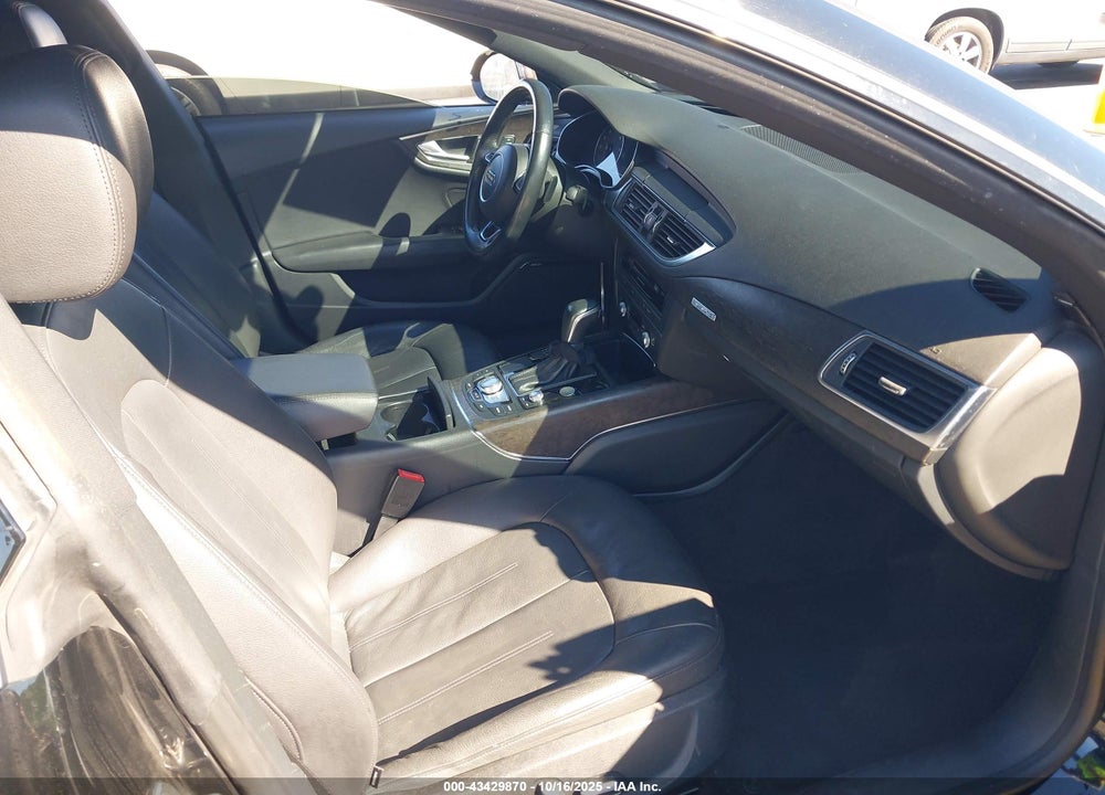 2018 AUDI A7 3.0T PREMIUM PLUS VIN: WAUW3AFC4JN013831