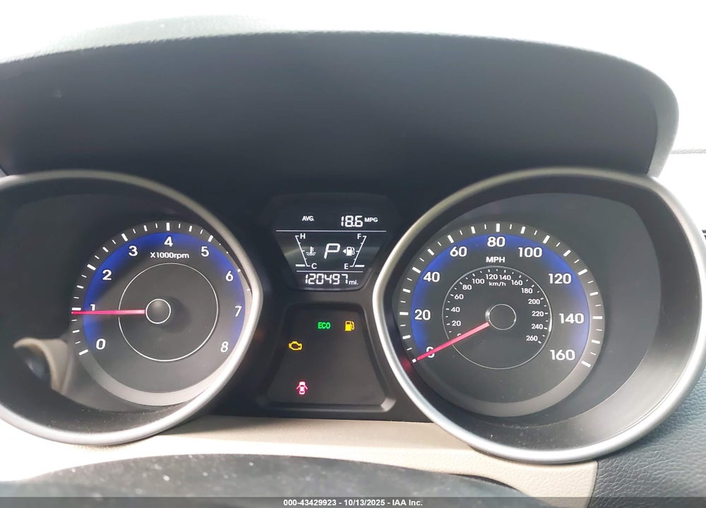 2016 HYUNDAI ELANTRA VIN: KMHDH4AE7GU606440