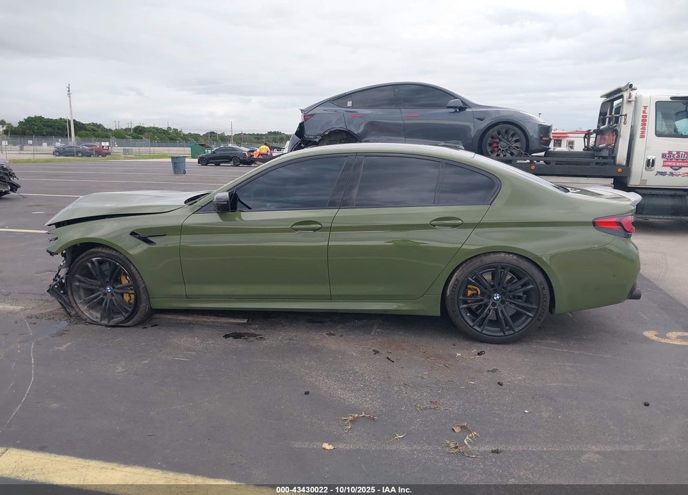 2022 BMW M5 VIN: WBS83CH03NCJ44933