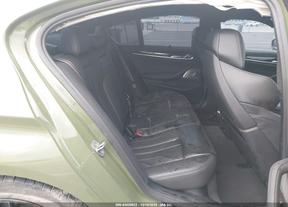 2022 BMW M5 VIN: WBS83CH03NCJ44933