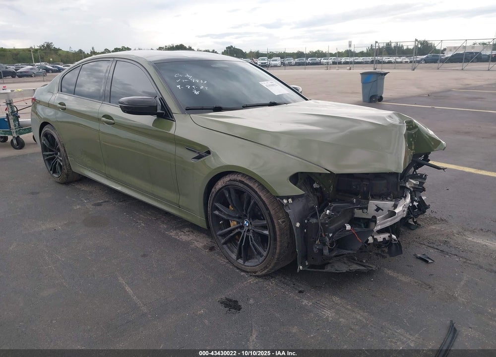 2022 BMW M5 VIN: WBS83CH03NCJ44933