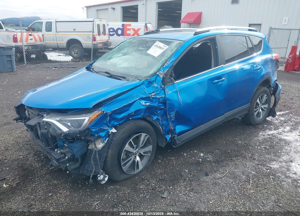 2016 TOYOTA RAV4 VIN: 2T3RFREV1GW461809