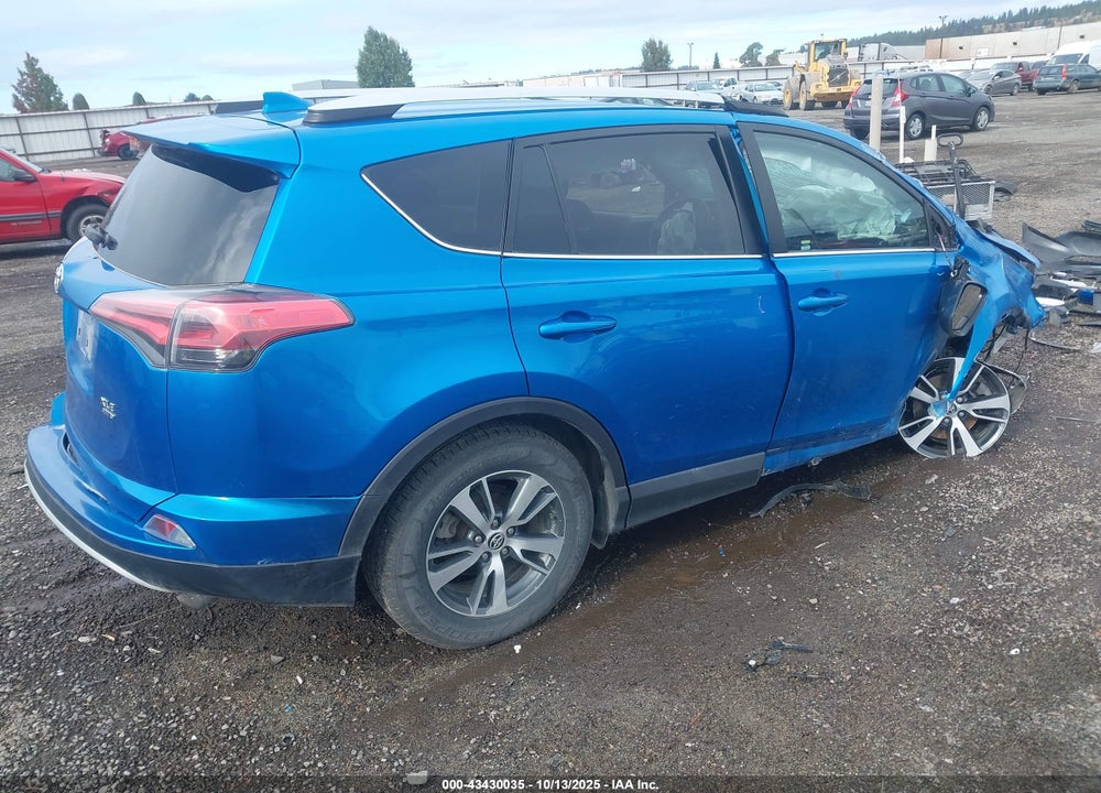 2016 TOYOTA RAV4 VIN: 2T3RFREV1GW461809