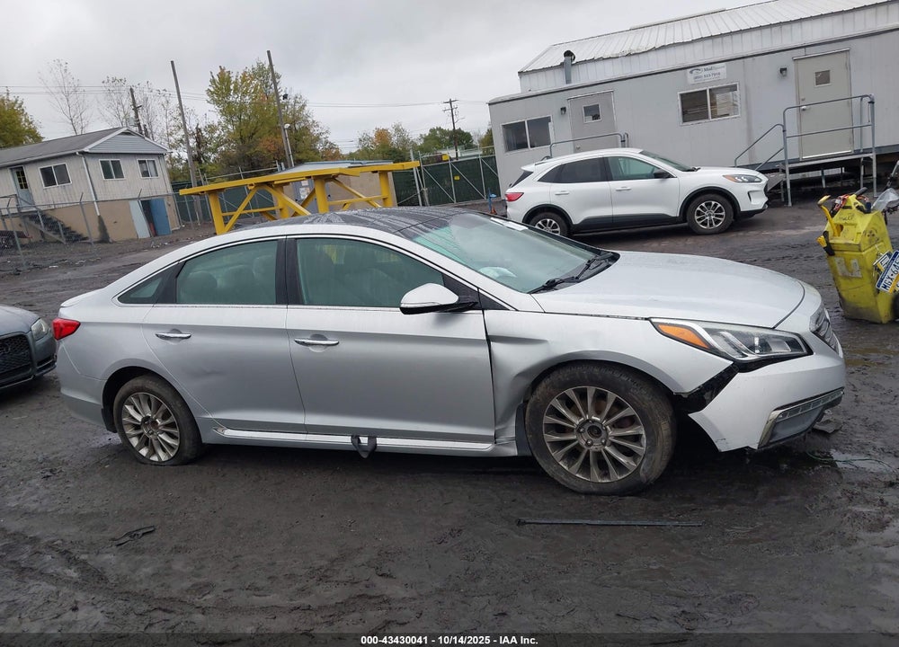 2015 HYUNDAI SONATA VIN: 5NPE34AF5FH213349