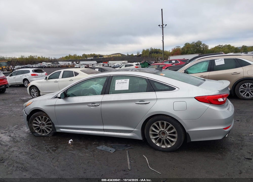 2015 HYUNDAI SONATA VIN: 5NPE34AF5FH213349