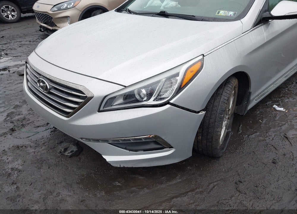 2015 HYUNDAI SONATA VIN: 5NPE34AF5FH213349