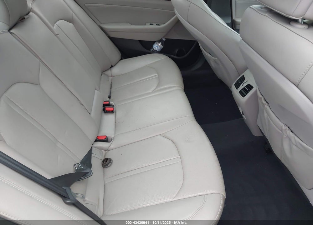 2015 HYUNDAI SONATA VIN: 5NPE34AF5FH213349