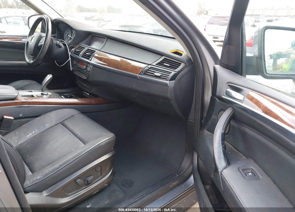 2011 BMW X5 XDRIVE35D VIN: 5UXZW0C54BL655789